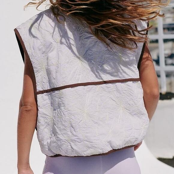 Free People Movement Kacie Reversible Quilted Liner Vest Size Small NWT Boho - Picture 3 of 11